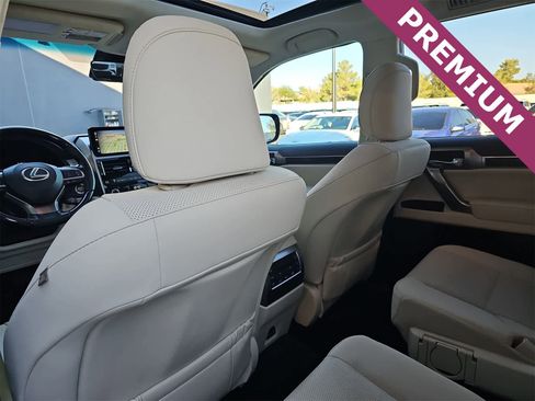 Used 2022 Lexus GX 460 Premium image 16