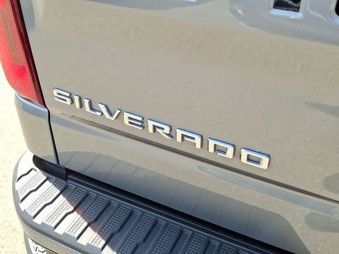 Used 2023 Chevrolet Silverado 1500 RST image 24