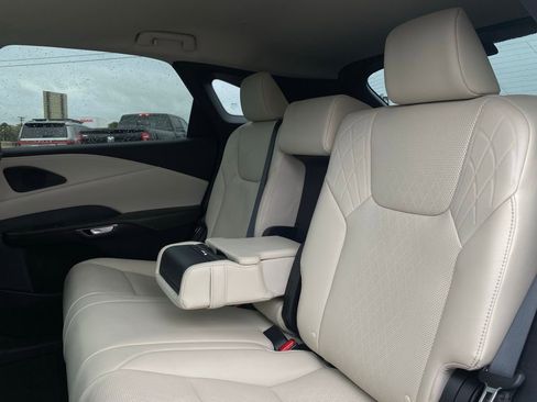 Used 2025 Lexus RX 350 Premium Plus w/ Convenience Package image 27