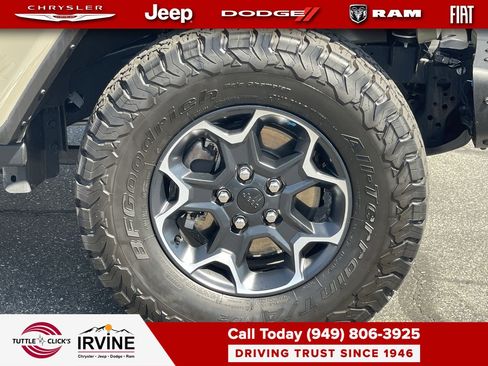 Used 2022 Jeep Wrangler Unlimited Rubicon 4xe w/ Steel Bumper Group image 10