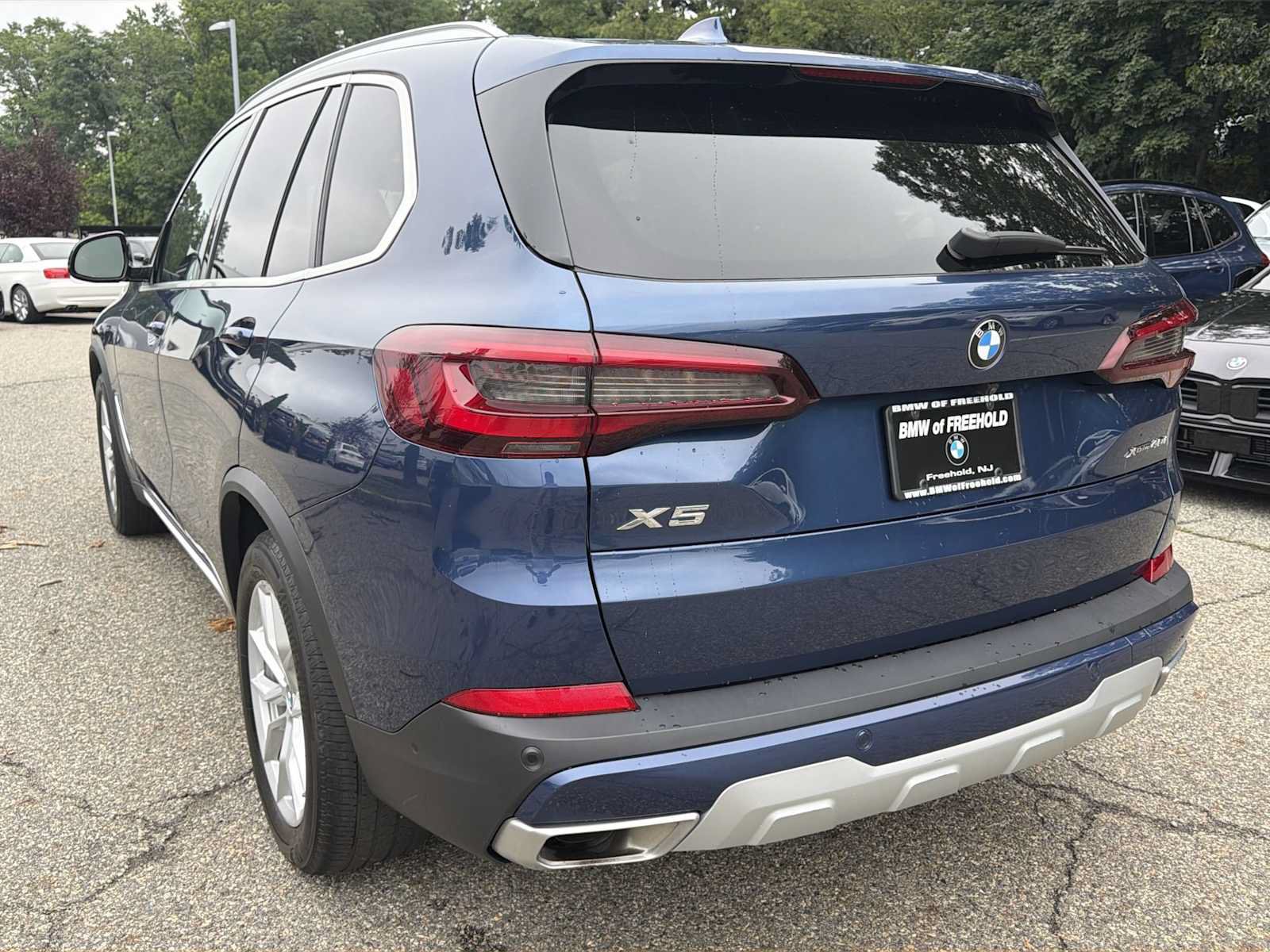 Used 2023 BMW X5 xDrive40i w/ Premium Package AWD/4WD image 12