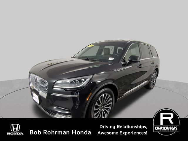 Used 2020 Lincoln Aviator Reserve w/ Elements Package Plus AWD/4WD image 1