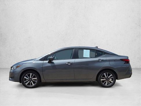 Used 2025 Nissan Versa SV FWD image 8
