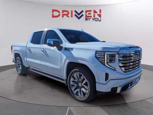 New 2026 GMC Sierra 1500 Denali w/ Denali Reserve Package image 7