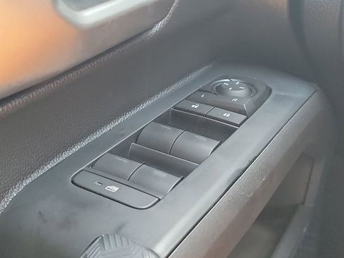 New 2025 Toyota Tacoma TRD Off-Road image 32