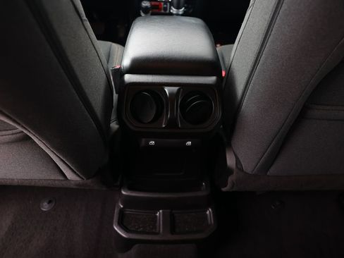 Used 2025 Jeep Wrangler Unlimited Sport S 4xe AWD/4WD image 32