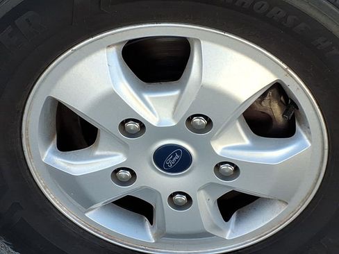 Used 2020 Ford Transit 350 XLT RWD image 5