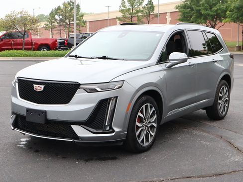 Used 2024 Cadillac XT6 Sport AWD/4WD image 35