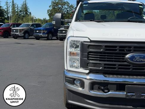 New 2026 Ford F250 XL w/ XL Chrome Package AWD/4WD image 8