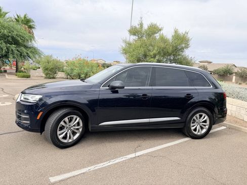Used 2017 Audi Q7 2.0T Premium AWD/4WD image 4