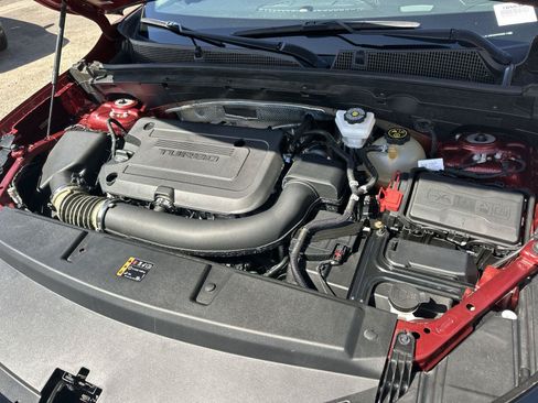 Used 2023 Buick Envision Essence FWD image 28