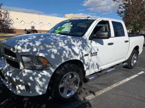 Used 2017 RAM 1500 Express w/ Express Value Package image 23