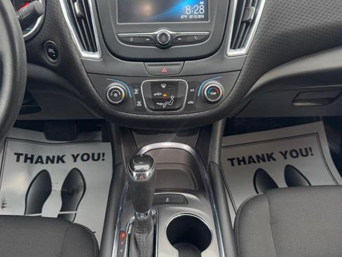 Used 2016 Chevrolet Malibu LT image 21