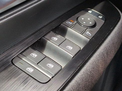 Certified 2026 Nissan Kicks SV FWD image 21