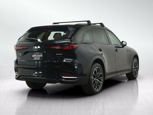 Certified 2025 MAZDA CX-70 Plug-In Hybrid w/ Premium Plus AWD/4WD image 5