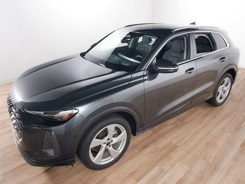Used 2025 Audi Q5 Prestige AWD/4WD image 7