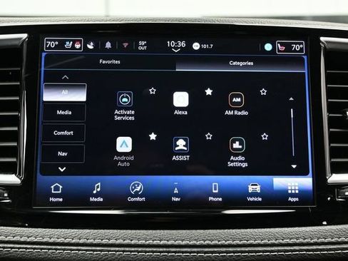 Certified 2024 Chrysler Pacifica Limited FWD image 43