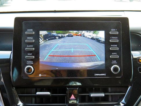 Used 2024 Toyota Camry LE image 31