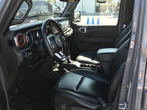 Used 2021 Jeep Gladiator Mojave image 9