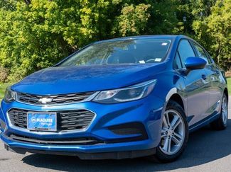 Used 2018 Chevrolet Cruze LT image 1