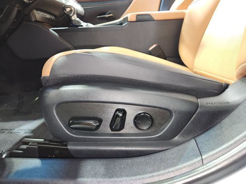 Used 2023 Lexus ES 300h image 56