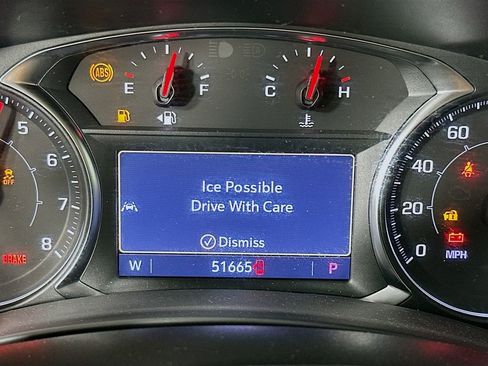 Used 2023 GMC Terrain SLT w/ Tech Package image 19