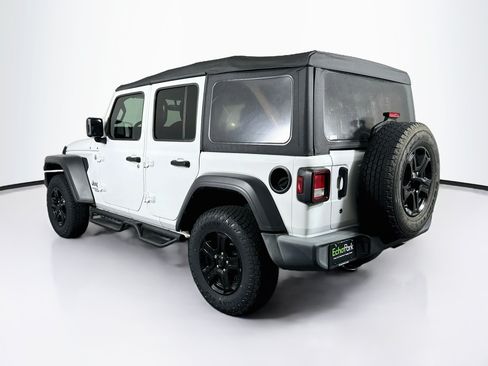 Used 2019 Jeep Wrangler Unlimited Sport S AWD/4WD image 5