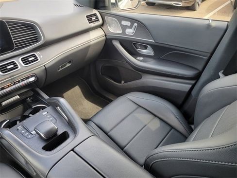 Certified 2022 Mercedes-Benz GLE 350 4MATIC w/ Premium Package image 16