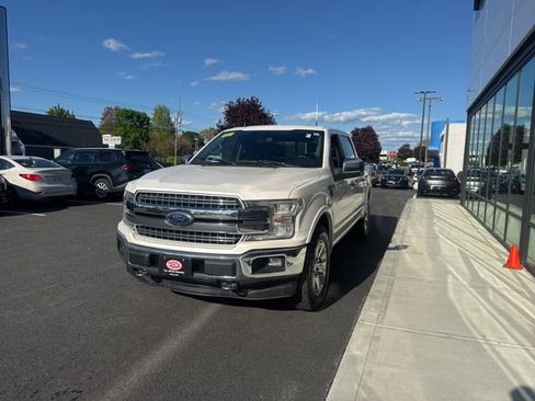 Used 2019 Ford F150 Lariat w/ Equipment Group 502A Luxury AWD/4WD image 5