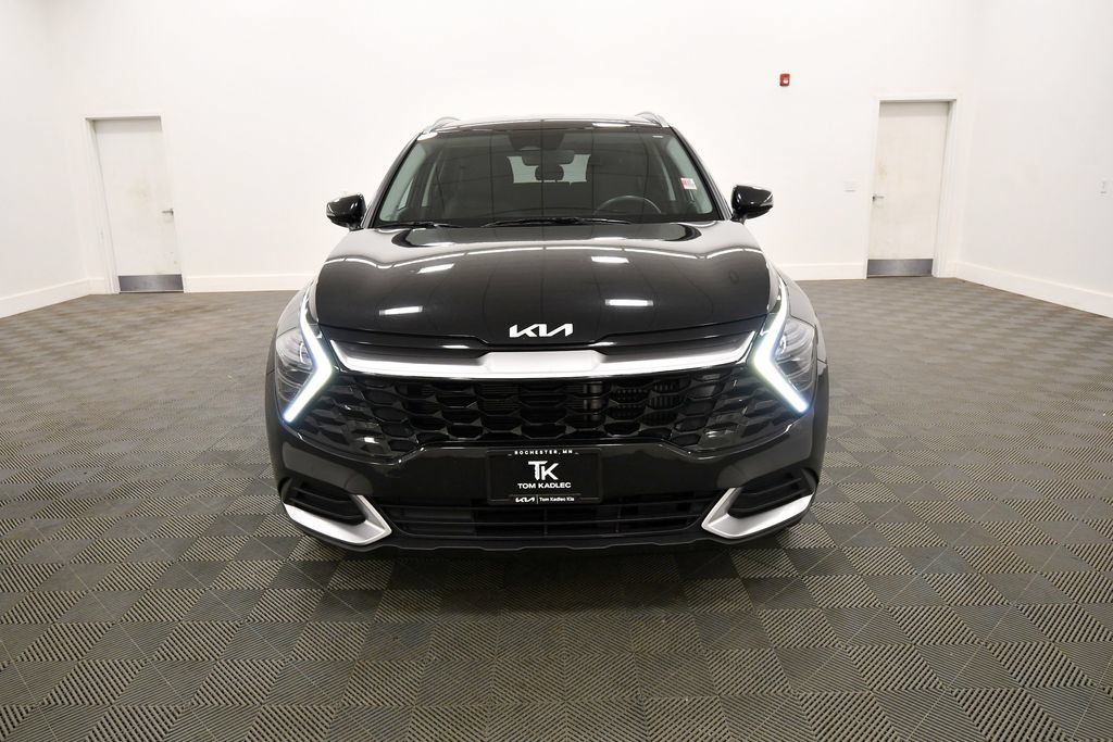 Certified 2024 Kia Sportage EX AWD/4WD image 11