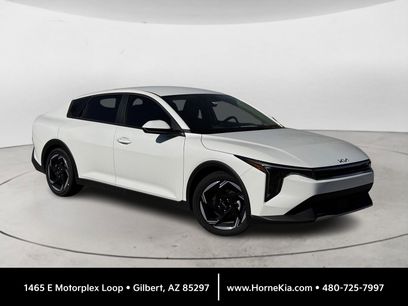 New 2025 Kia K4 EX