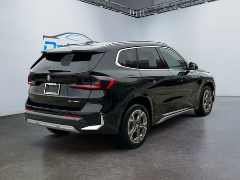 New 2026 BMW X1 xDrive28i w/ Convenience Package image 3