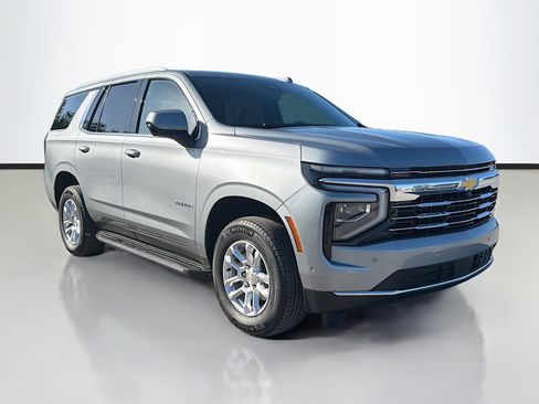 Used 2025 Chevrolet Tahoe LT AWD/4WD image 7
