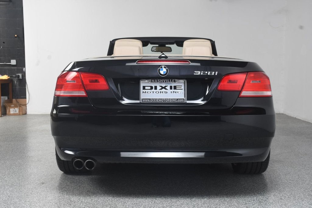 Used 2008 BMW 328i Convertible RWD image 22