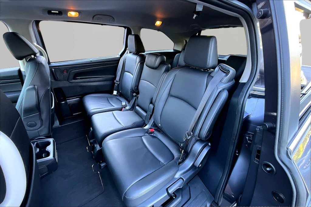 Used 2025 Honda Odyssey EX-L image 16