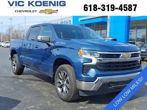 Used 2024 Chevrolet Silverado 1500 LT image 1