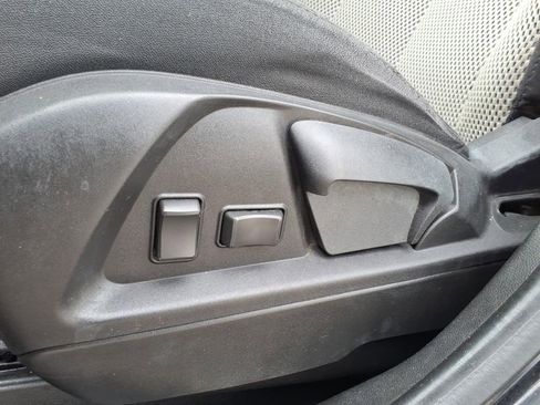 Used 2017 GMC Terrain SLE FWD image 5
