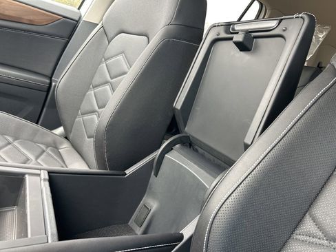 New 2026 Volkswagen Atlas SE FWD image 39