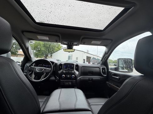 Used 2023 GMC Sierra 3500 Denali w/ Denali Ultimate Package AWD/4WD image 38