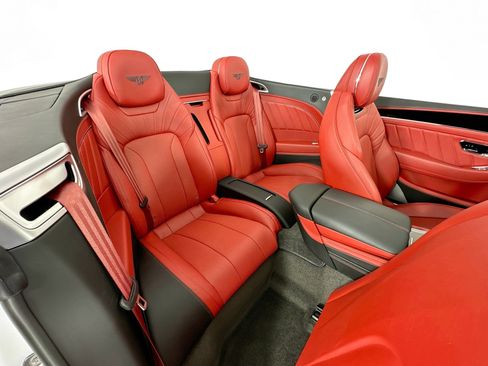Certified 2024 Bentley Continental GT image 25