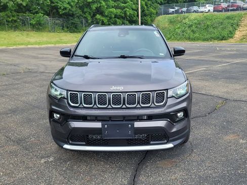Used 2024 Jeep Compass Limited AWD/4WD image 4