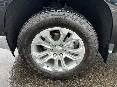 Certified 2023 Chevrolet Silverado 1500 LTZ w/ LTZ Convenience Package II image 33