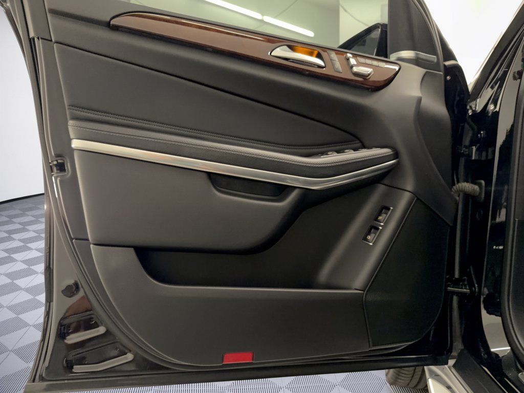 Used 2019 Mercedes-Benz GLS 550 4MATIC image 14