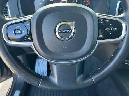 Used 2018 Volvo XC90 T6 Momentum w/ Convenience Package image 14