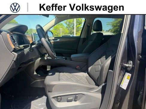 New 2026 Volkswagen Atlas SE AWD/4WD image 12