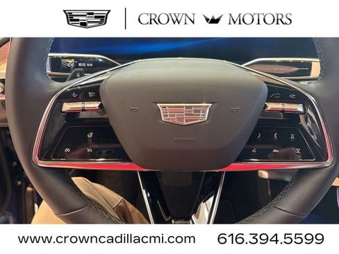 New 2025 Cadillac Lyriq Sport image 8