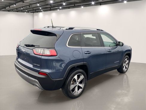 Used 2021 Jeep Cherokee Limited AWD/4WD image 7