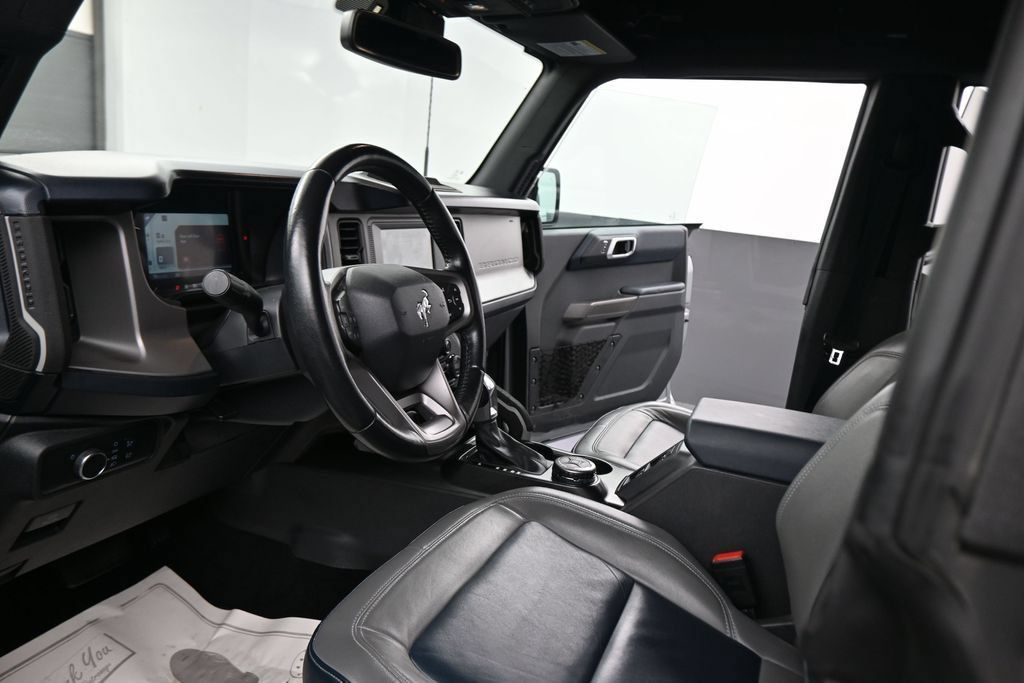 Used 2021 Ford Bronco Outer Banks AWD/4WD image 38