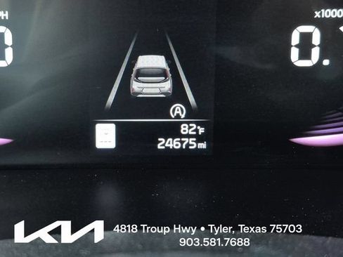 Certified 2025 Kia Soul LX w/ LX Technology Package FWD image 28