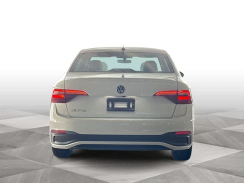 Used 2023 Volkswagen Jetta Sport FWD image 7